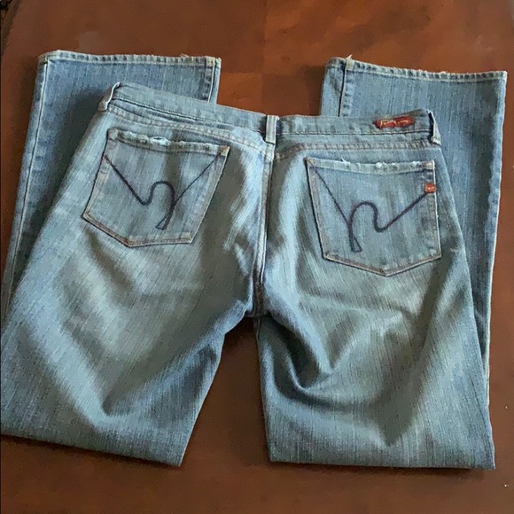 Citizens Of Humanity Denim - Citizen of Humanity Low-Waist Flair Denim Jeans